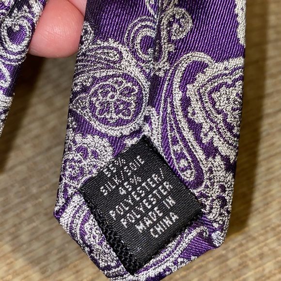 💜🤍💜NWT Ralph Lauren Slim Silk/Polyester Purple/Silver Tie - Picture 6 of 6